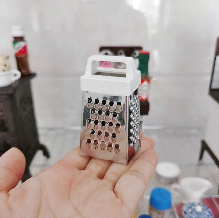 Miniature Metal Grater