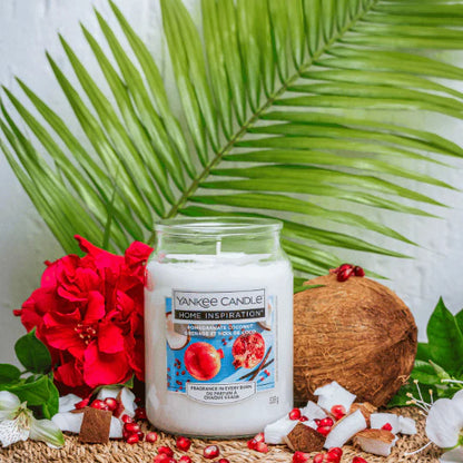 Yankee Medium Pomegranate & Coconut Candle Jar